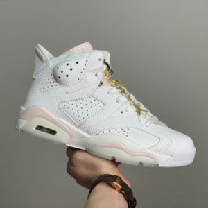 Air Jordan 6 βGold Hoopsβ
